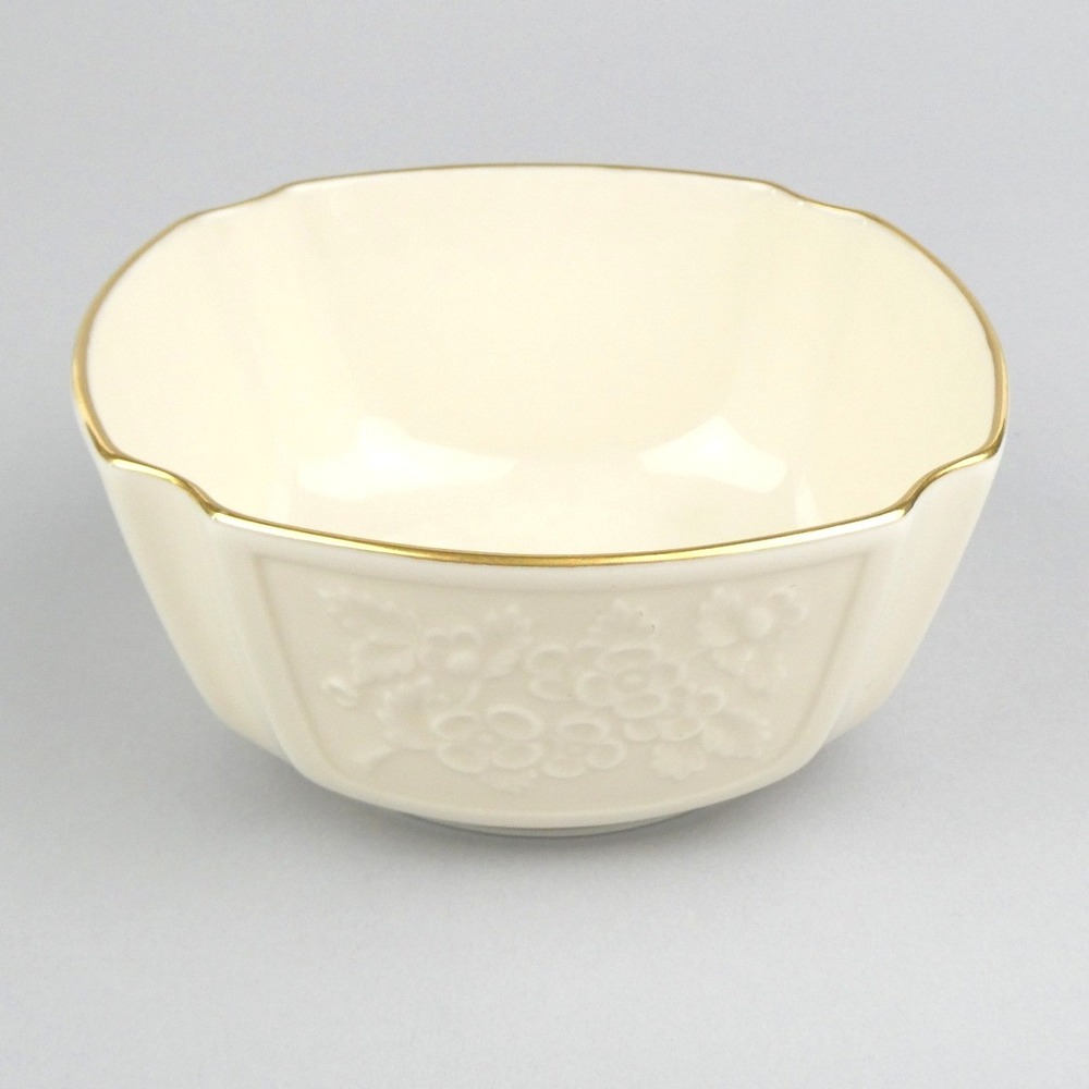 Lenox Ivory 24K Gold Trim Small Floral Candy Bowl